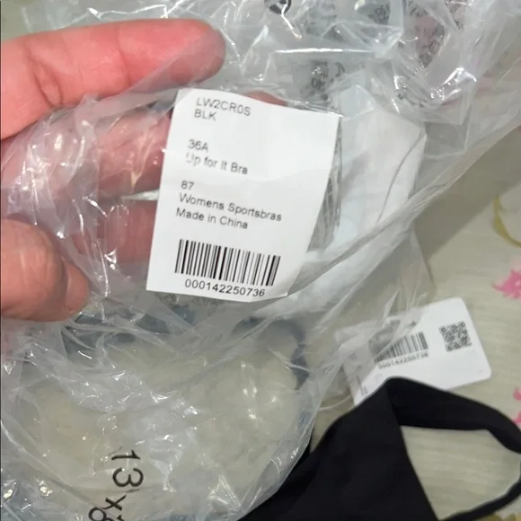 Lululemon Black Sports Bra medium support